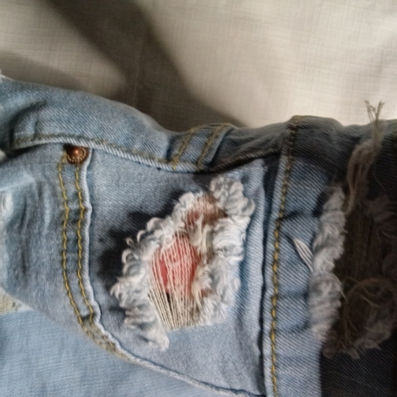 🦋 Denim Ripped Distressed Shorts Size M - Picture 6 of 12